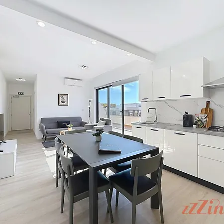 Apartman Mosta Couples Retreat - Sunny Rooftop 2br