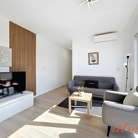 Mosta Couples Retreat - Sunny Rooftop 2br Appartamento Ta' Mlit
